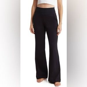 NWT NEW yogalicious lux Laila flare pant hi rise wide leg small black MSRP $79